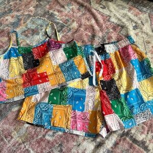 Plus size women’s handkerchief set